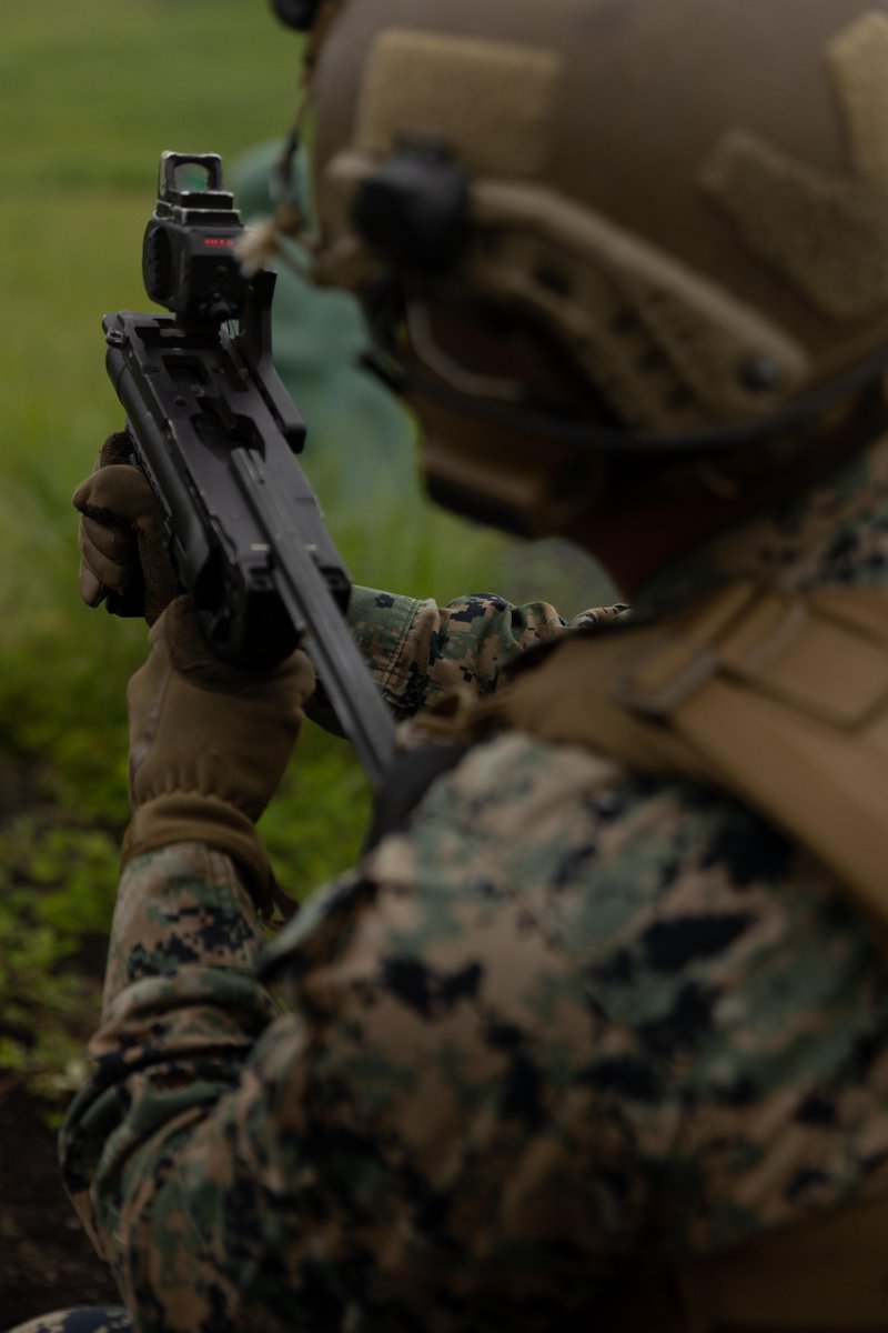 U.S. Marines on Twitter "Marines with 2dMarDiv conduct a Fire Team Maneuver Rehearsal at the