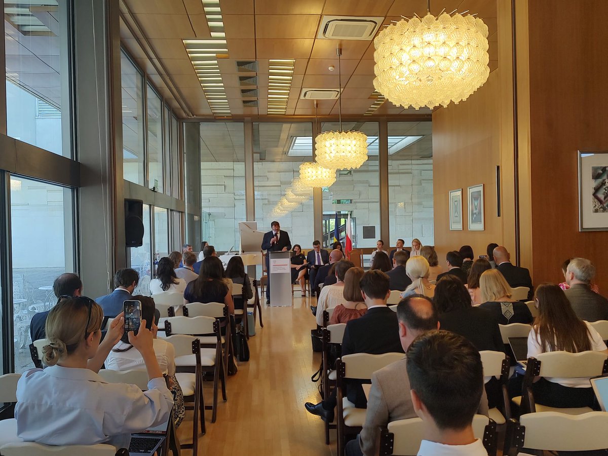 PLMissionGeneva's tweet photo. 📢 Today at @PLMissionGeneva in coop. with @UKRinUNOG we have heard testimonies of former
🇺🇦 prisoners of war & their families.
“Intl community must take actions to ensure that those responsible for crimes are held accountable” - 🇵🇱 amb. Z.Czech underlined
#HRC53🇺🇳 #StandWithUA https://t.co/ccxuOTTCqD