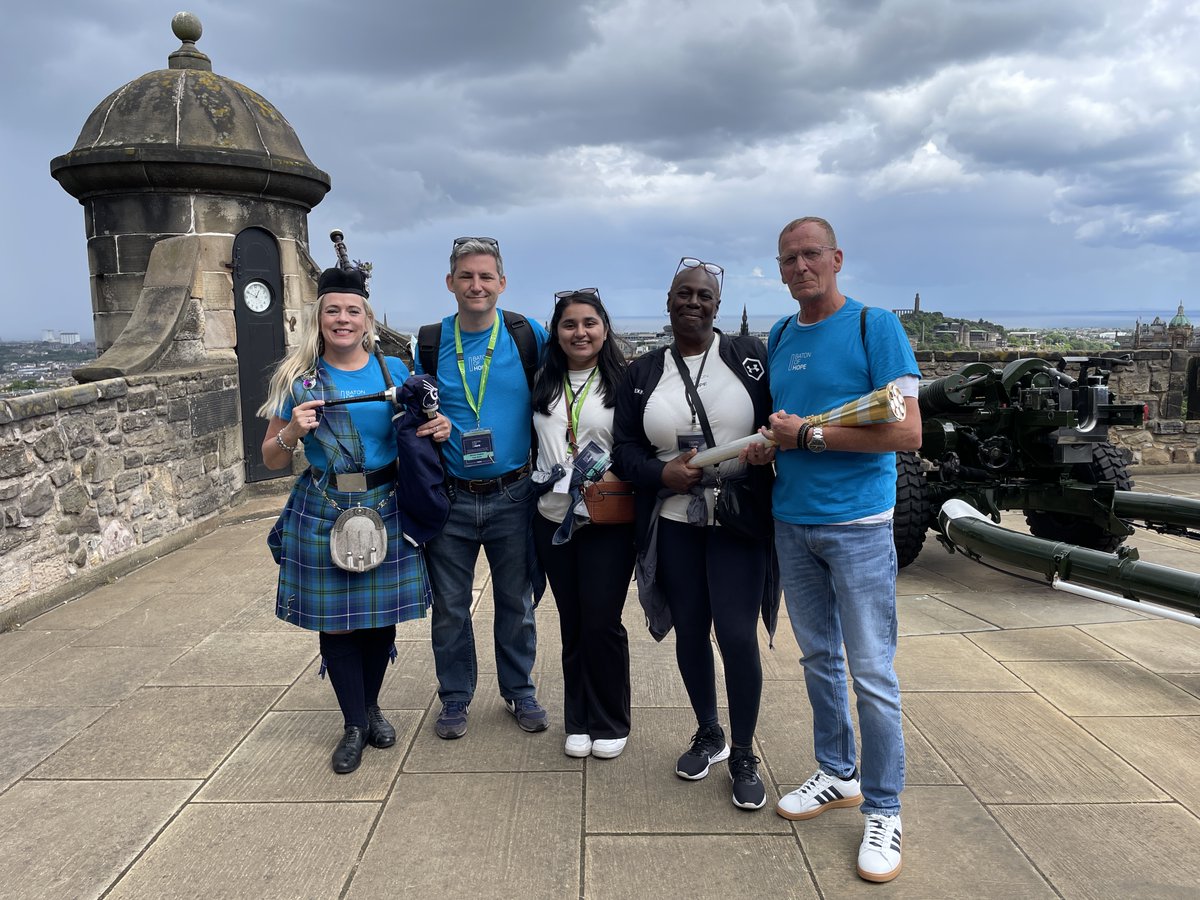 Thank you to Louise Marshall, the Lord Provost's Piper – often referred to as Scotland's National Piper – for her reception of the Baton at Edinburgh Castle.

It was a moving moment as she piped the Baton up to the Castle in time for the One o'Clock Gun.

#BatonofHopeUK