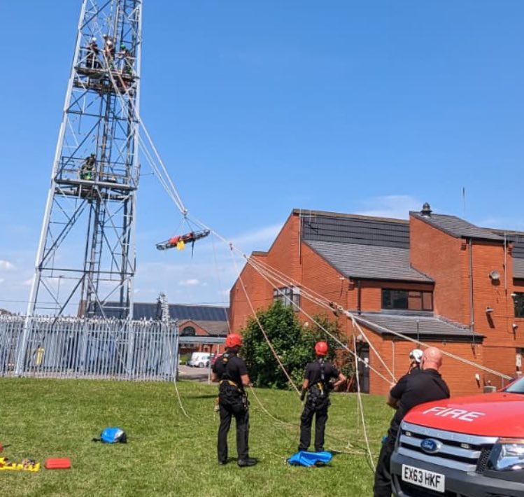 Thanks to @StaffsFire and @WestMidsFire for letting us exercise with you. HART paramedics are trained to access and treat patients anywhere, including when we need to climb to access. Once treated, we work with our emergency service colleagues to get them to safety.