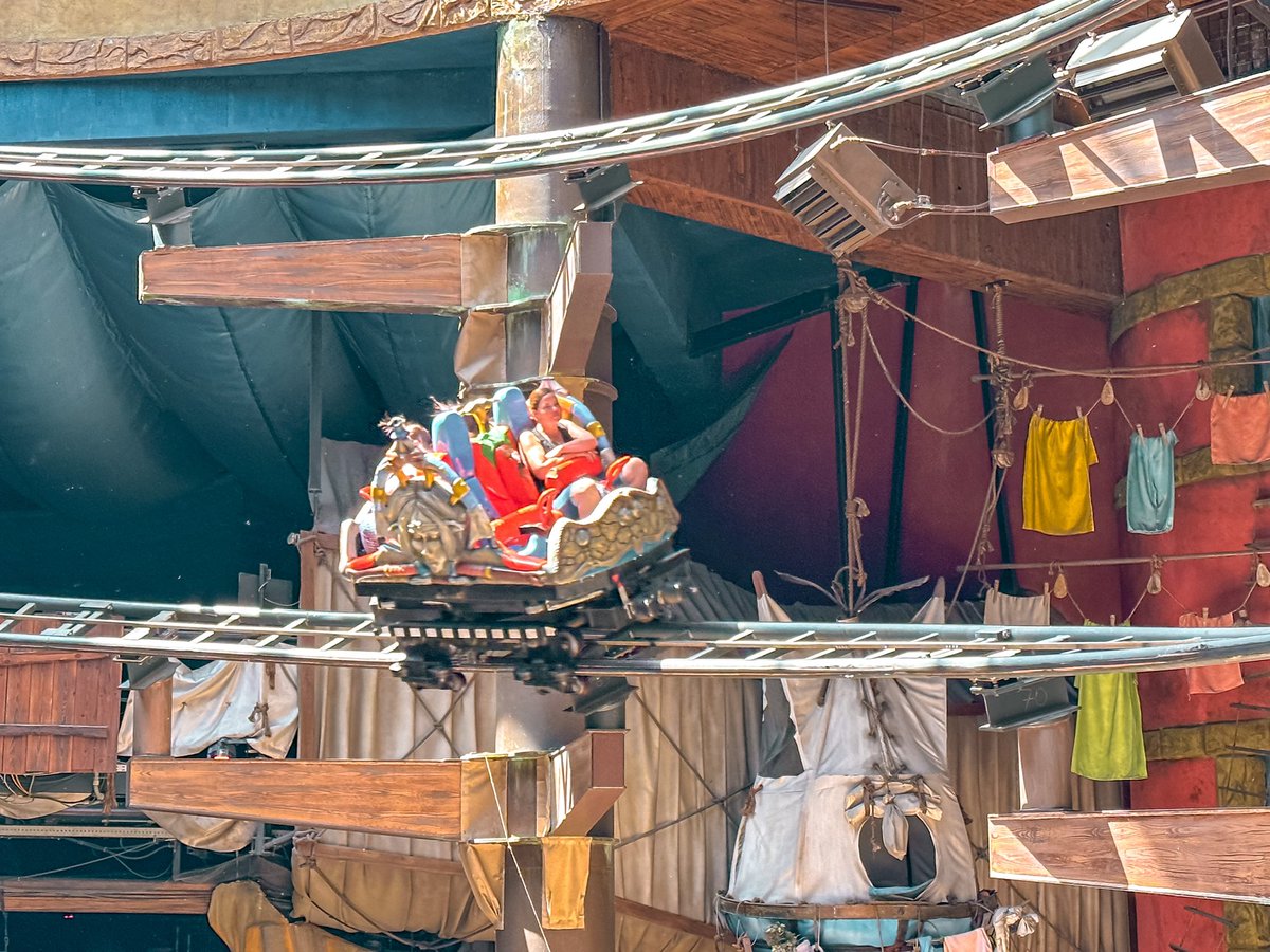 ExpThemeParks's tweet photo. Have you ever been on Winja’s Fear and Force at Phantasialand? I was pleasantly surprised of how much I enjoyed them! #winjas #phantasialand #taron #rookburgh #ThemePark #RollerCoaster #RollerCoasters #amusementpark #thrillride #rollercoasterenthusiast #travel #photography https://t.co/NFMzAqIpLG