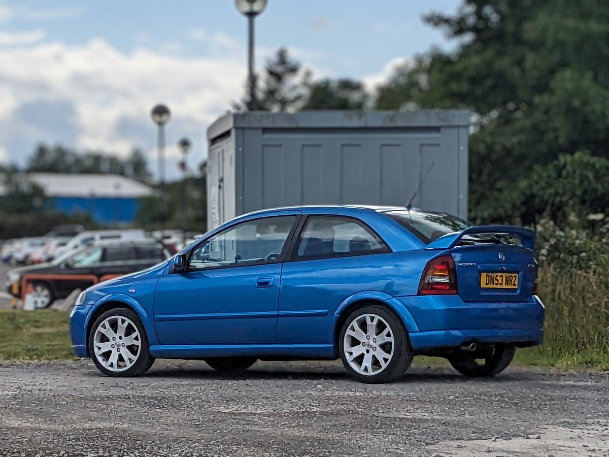 Twenty year old <a href="/vauxhall/">Vauxhall</a> #Astra looking good in the Highlands tonight.