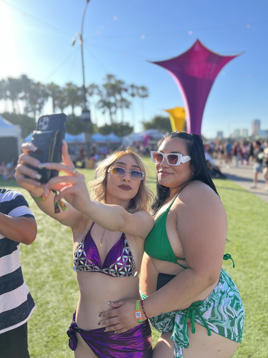 babynelah's tweet photo. @GlobalDanceGDE Rave fam ❤️‍🔥 https://t.co/MNHp6R5vRZ