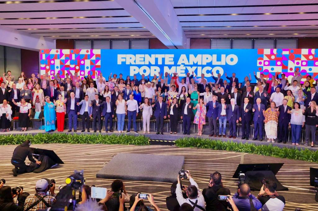 Alejandro Murat tweet media