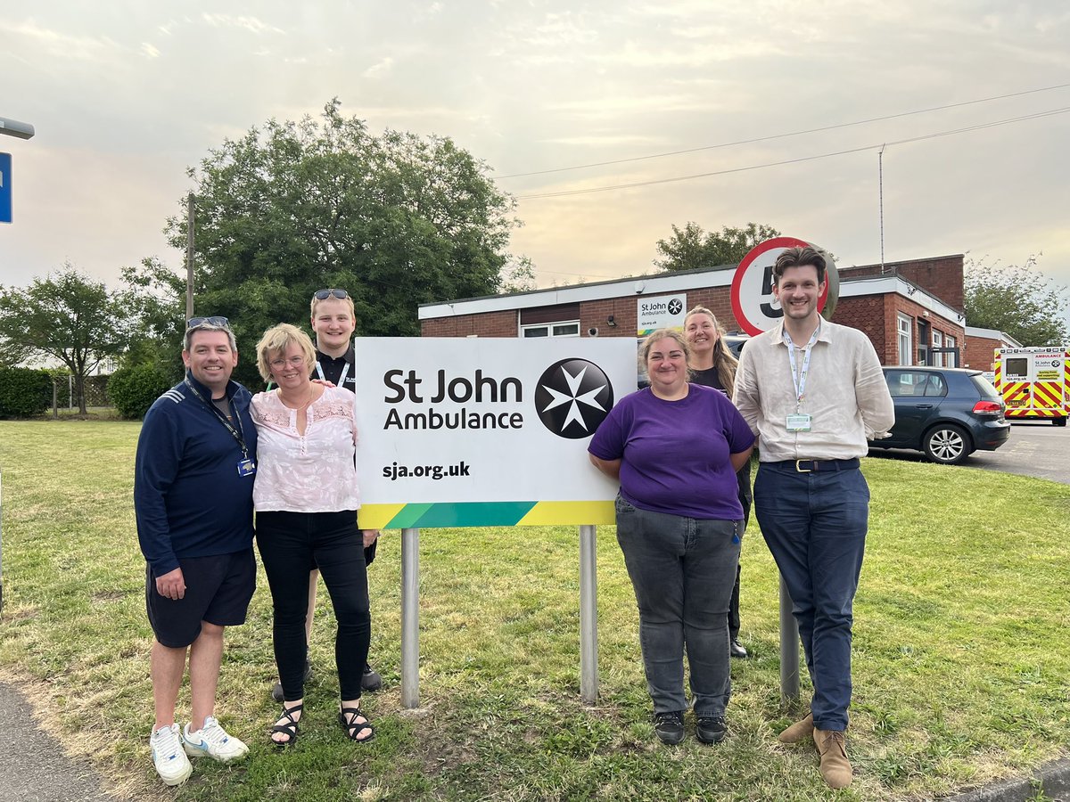 SJASSW's tweet photo. The Acting DM, Priory Group Chair, District Clinical Officer, District Logistics Lead, Hub Lead and Logistics Team member working at the hub to ensure compliance! #visittomorrow https://t.co/sGcBRf3Faz