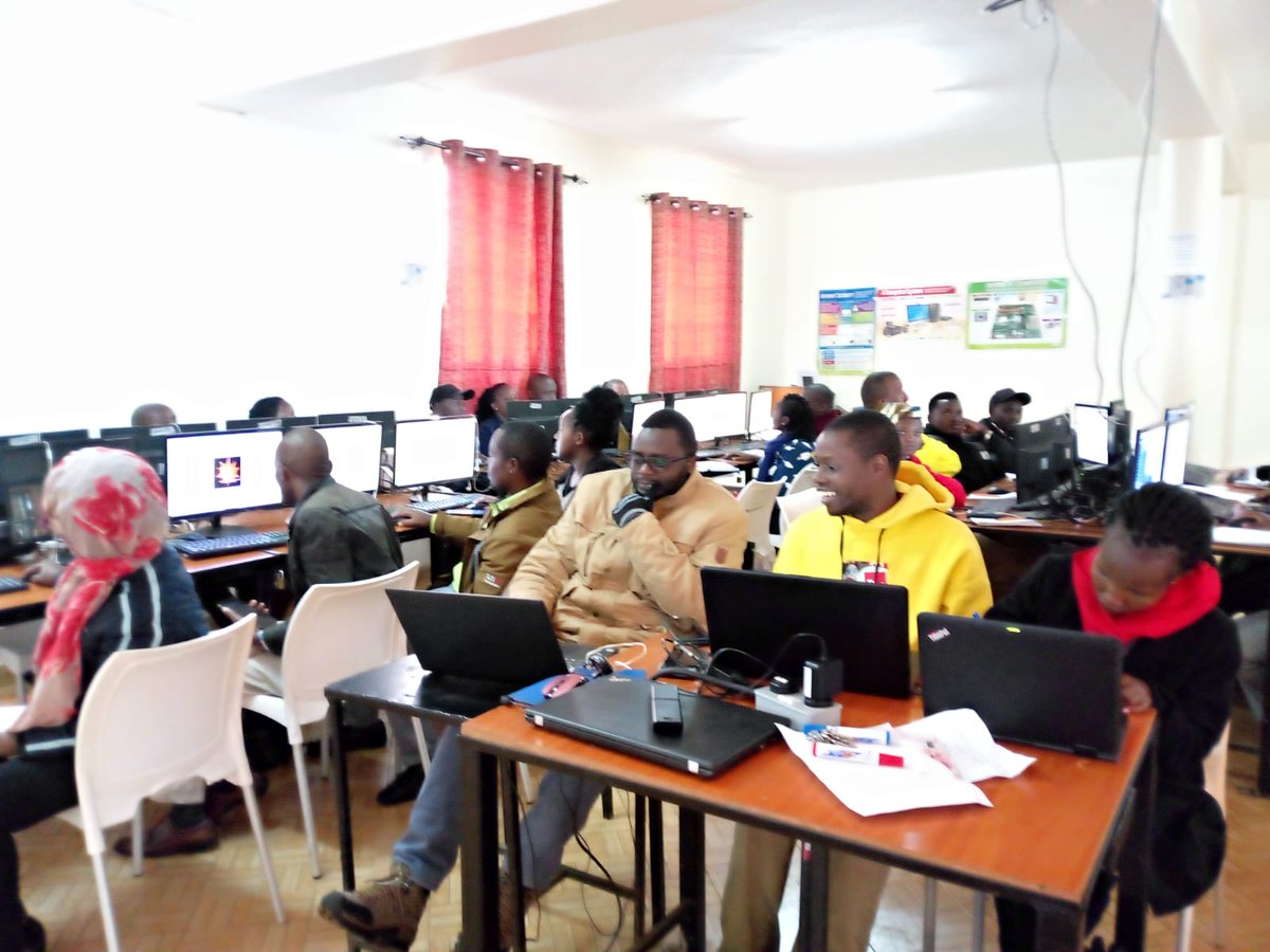 maxwellkayesi's tweet photo. This training is a milestone in advancing ICT integration in Kenyan schools. Grateful to @TTAT, facilitators Dr. Anuradha Khoda, Maxwell V. Kayesi, HSC, James Mwangi, and sponsors @iWorthTech, Angaza Elimu for their support. #EducationPartners https://t.co/qMsNqRhDil
