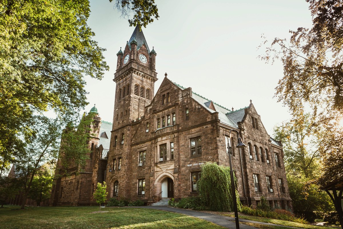 As SCOTUS prepares to rule on affirmative action in higher ed, @NBCNightlyNews visits Mount Holyoke to explore the implications tonight at 6:30 pm ET. Incoming president @danielleholley discusses the case with @LauraAJarrett