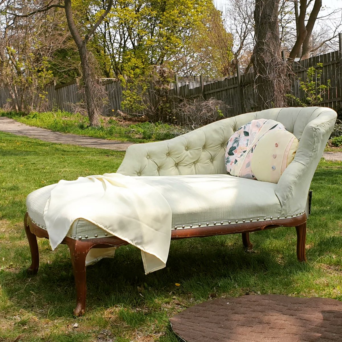 Timeanddesire's tweet image. A relational art work done by St Marie summer of 2023. Part of 'The Hole in the Ground' project @InterArtsMatrix