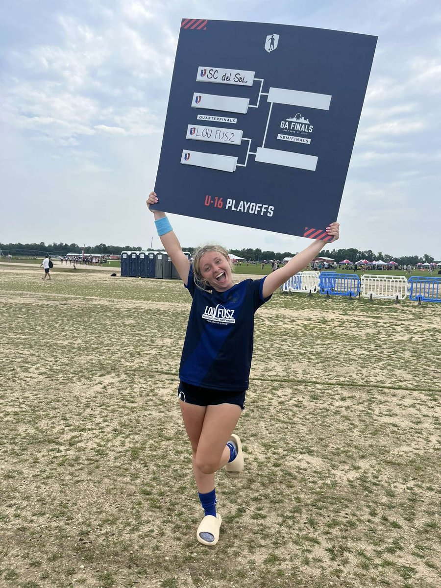 Bringing it back to STL for <a href="/GAcademyLeague/">Girls Academy</a> finals! So proud of what we accomplished and getting past a tough bracket. Thank you to all the coaches that came out. See you in SAINT LOUIS! <a href="/loufusz07ga/">Lou Fusz GA - Bryant 2007</a>