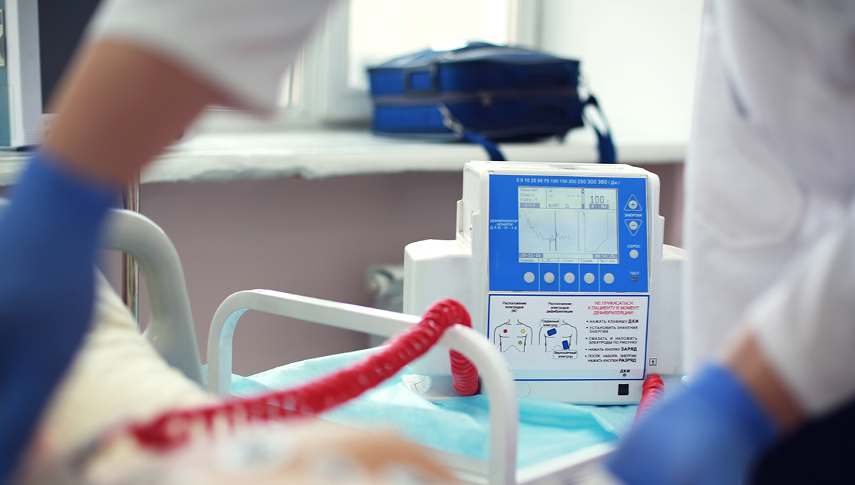TCTMD (@tctmd) on Twitter photo In-hospital cardiac arrests happen more often in the winter compared with other seasons. "What surprised us is the magnitude and the consistency of this over the years," said senior author Arshad Jahangir, MD.
Read the latest from <a href="/TCTMD_Caitlin/">Caitlin E. Cox</a>:
tctmd.com/news/wintertim… In-hospital cardiac arrests happen more often in the winter compared with other seasons. "What surprised us is the magnitude and the consistency of this over the years," said senior author Arshad Jahangir, MD.
Read the latest from <a href="/TCTMD_Caitlin/">Caitlin E. Cox</a>:
tctmd.com/news/wintertim…