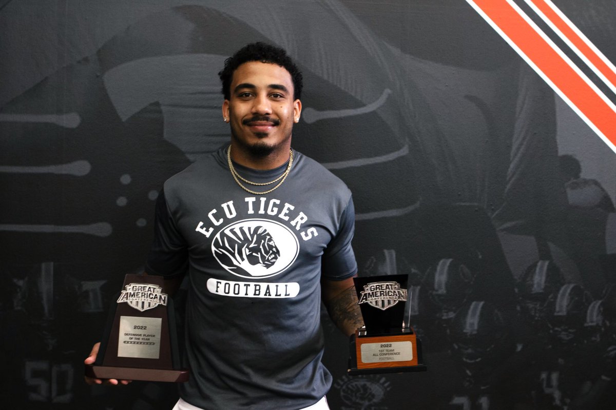 Big ups to <a href="/droush2000/">Devon</a> on receiving the <a href="/GACAthletics/">#TheGAC</a> Defensive Player of the Year and 1st team All-Conference plaques! #OnceATigerAlwaysATiger #BeTheStandard