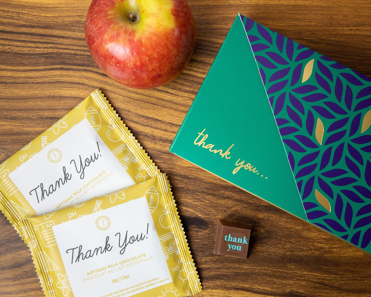 ProgressLuv2Pak's tweet photo. As the school year ends for all the educators and staff, your hard work and dedication to all the students will always be appreciated and remembered. "Thank you" Box by @jacekchocolate
-
Book a FREE custom* packaging consultation, visit https://t.co/XQHSPcAnNa 

*MOQ 5000 pieces https://t.co/y3EH77ZRl2