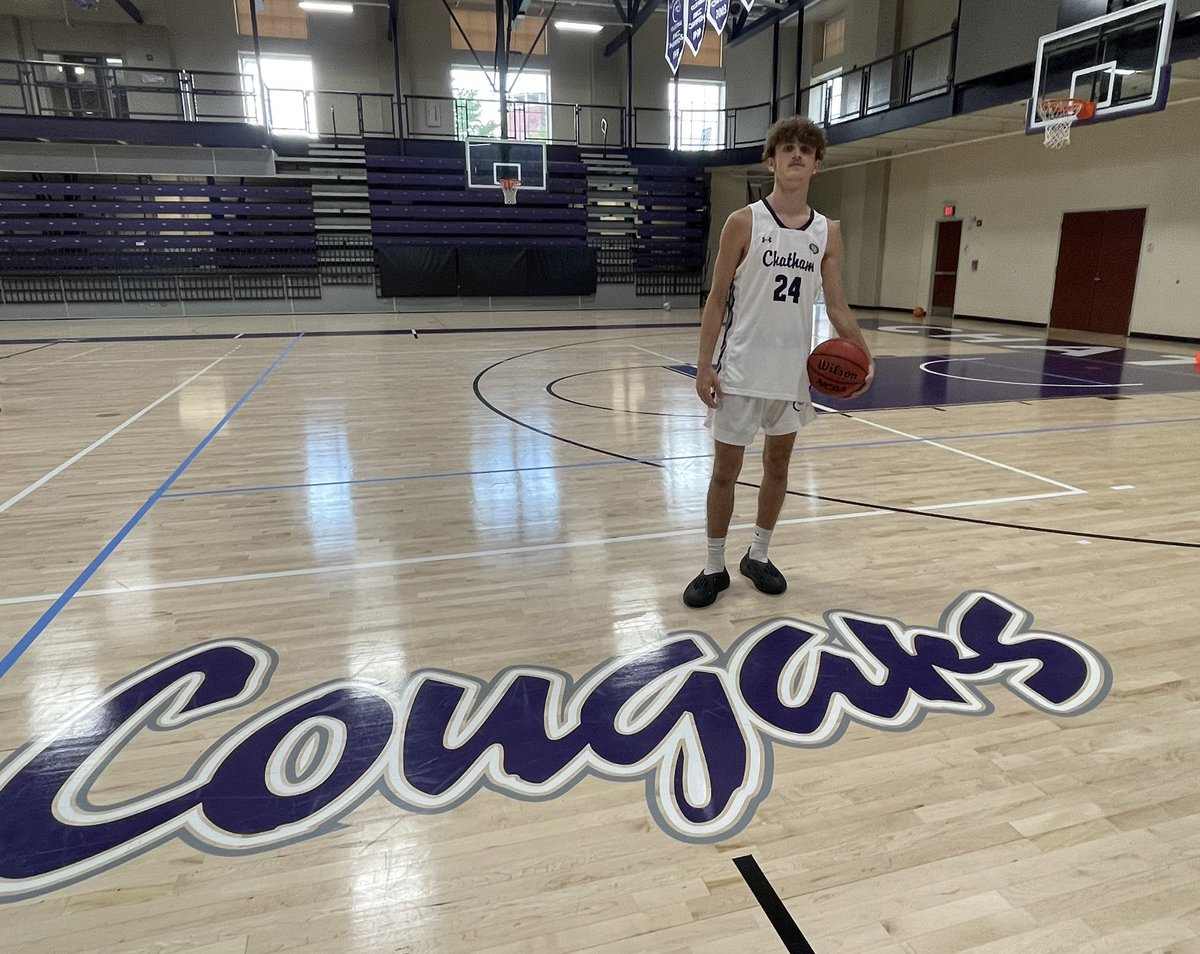 had a great visit at Chatham University today, Thank you Coach Richards for having me! 
<a href="/David_Richards4/">David Richards</a> <a href="/ChathamU/">Chatham University</a> <a href="/martinellip30/">Pat Martinelli</a> <a href="/Coach_Dot_/">Corey Dotchin</a> <a href="/a03albert/">Aiden K. Albert</a> <a href="/HighlandsAthl/">Highlands_Athletics</a> <a href="/HighlandsHoops/">HighlandsHoops</a> <a href="/cavemanbb/">Caveman Basketball</a> <a href="/Ruppert_Scott13/">Scott Ruppert</a> <a href="/PA_TodaySports/">PA Today</a> <a href="/wpialsportsnews/">The Content King Sports Media</a> <a href="/pa_hoop/">PA Hoops Recruits</a> <a href="/PrepHoopsPA/">Prep Hoops Pennsylvania</a>