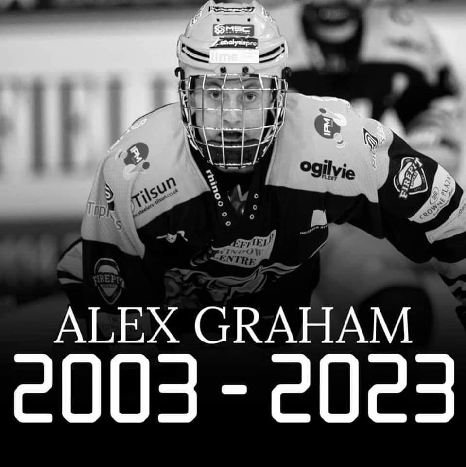 Steelers_Fan98's tweet photo. Always and forever our 21. Words can't describe how shaken and sad we are taken from us way to soon such a talented individualand had such a bright future. Love and prayers are with his friends, family and team mates. #our21 #alexgraham https://t.co/gDLPaYh5cY