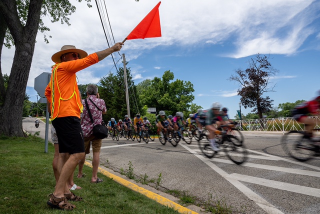 Volunteers are needed for the West Dundee River Challenge on July 21. Click to learn more! - mailchi.mp/wdundee/villag…