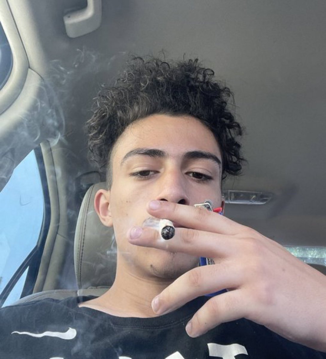 , on Twitter "Nigga trynna come for my beard when he got a hairy mole"