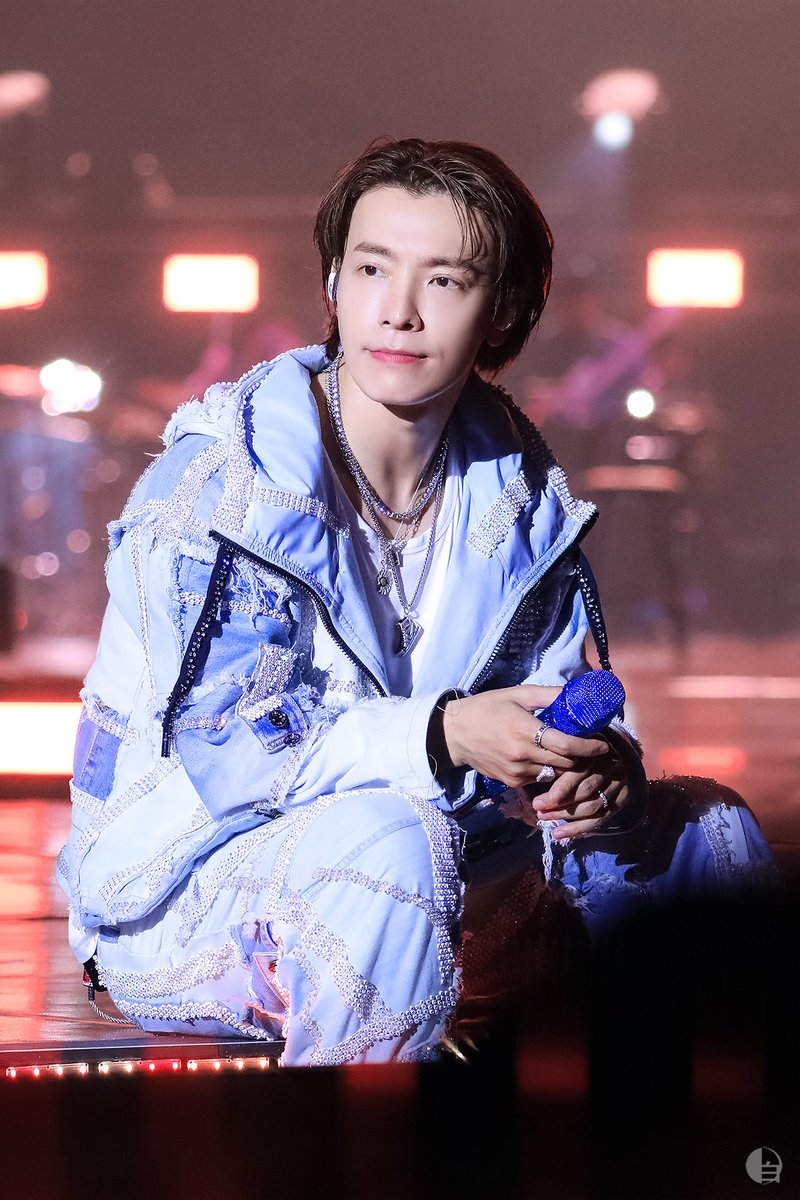 230625 DElight Party

머리부터 발끝까지 전부 사랑해 💛

#슈퍼주니어 #동해 #이동해
#SUPERJUNIOR #DONGHAE
