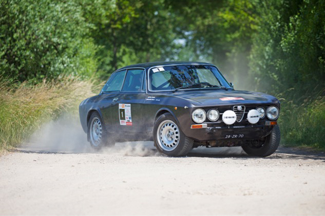 Onlangs wonnen Jacqueline Zuiderwijk en Jurgen Donders de Classic 500 Challenge 2023. Lees hier het enthousiaste verslag wat Jurgen voor RallyNews schreef: rallynews.eu/index.php/comp…

#rallynews #rallyverslag #classic500challenge #jacquelinezuiderwijk #jurgendonders #rally