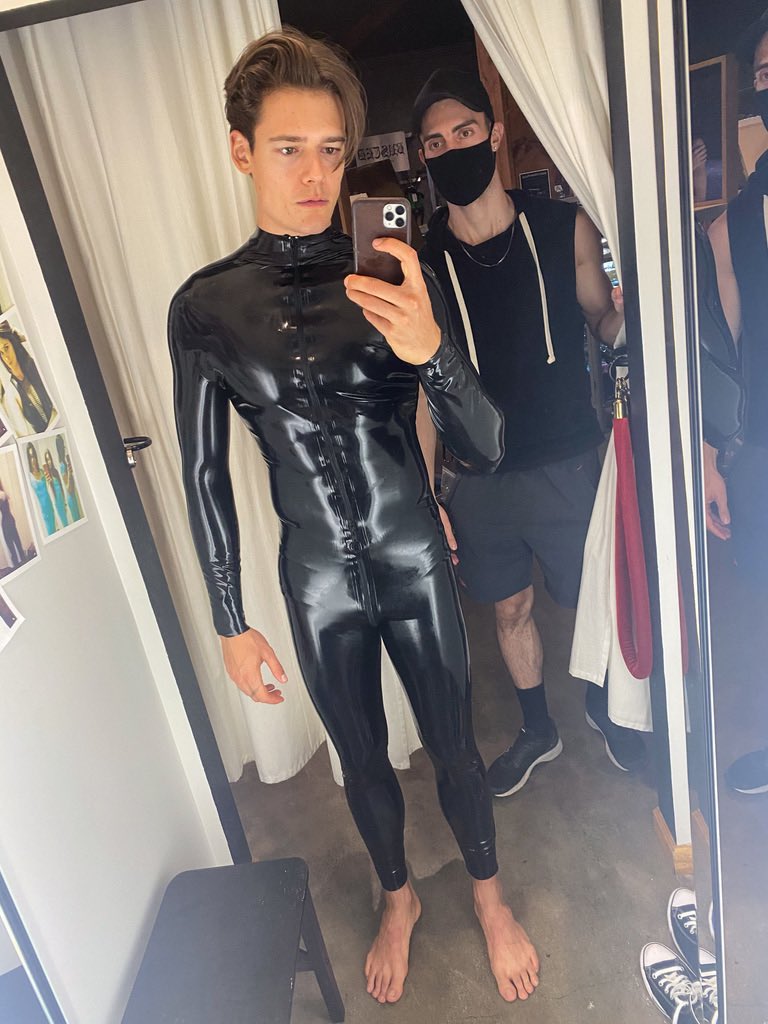 Themarioadrion on Twitter "How does latex look on me? 😜"