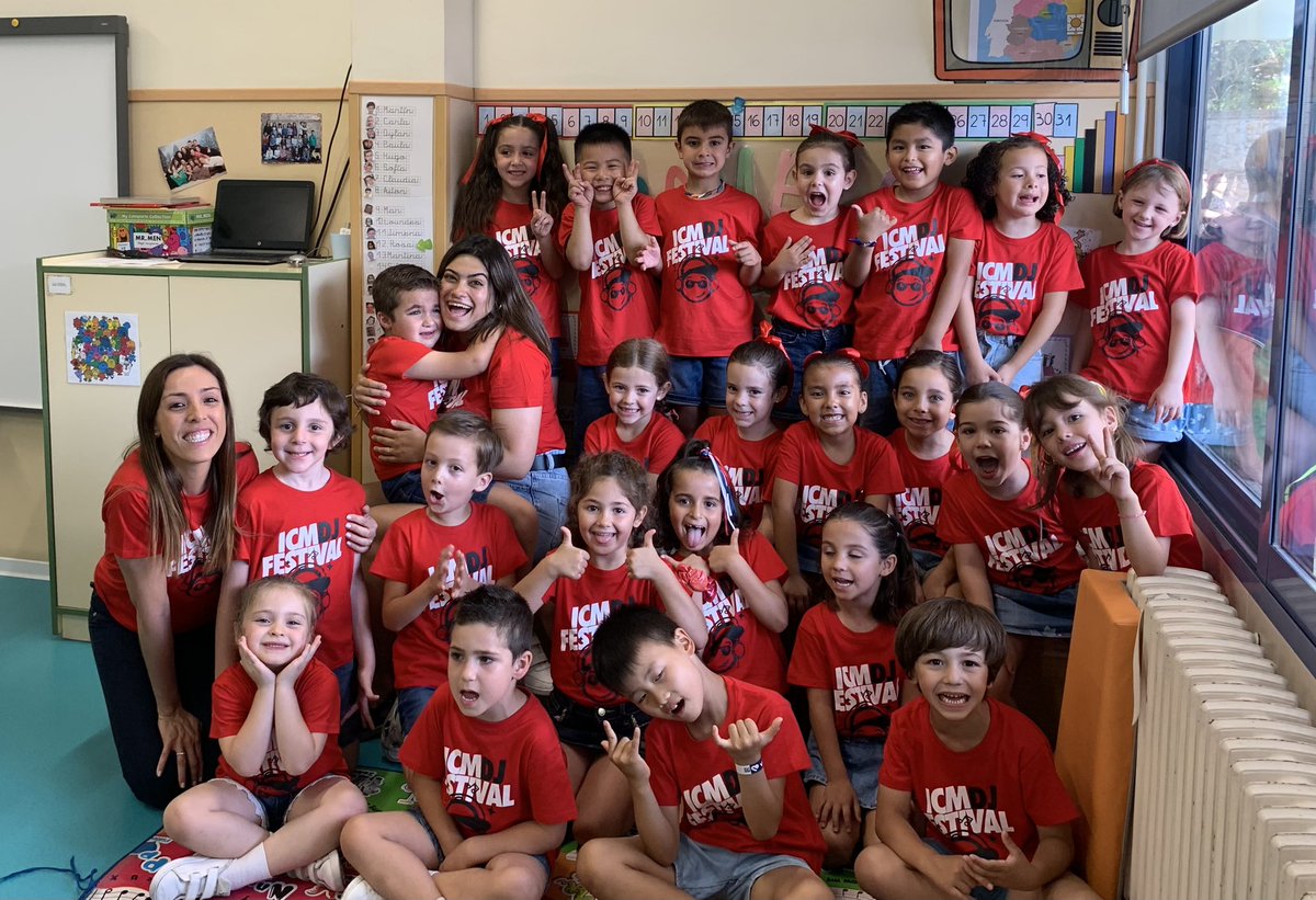 InfantilICM's tweet photo. 😀 ¡¡FELICES con nuestros pasaportes a Primaria!!

👋🏻Despedimos la etapa de Educación Infantil con mucho cariño. ❤️

¡Estamos preparados para la nueva aventura que nos espera! 🤠

👋🏻 ¡Hola, @PrimariaICM !

@colegioicm https://t.co/2XelXIJTMS