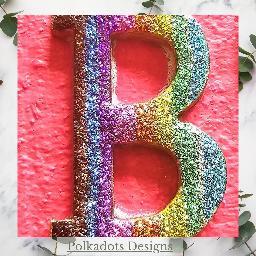 📸Sneak Peek Alert
Check my work-in-progress of something amazing I'm creating! 😍Stay tuned to my page for updates because this one-of-a-kind item will be donated for a FREE give away!
#ComingSoon #GetReadyToBeSurprised #HandmadeCreations #Giveaway #StayTuned
