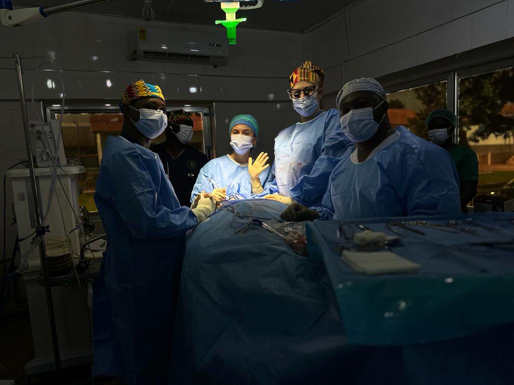 operationintl's tweet photo. Team Surgical Relief has wrapped up their successful trip to Ghana! 🇬🇭

The team performed an impressive 83 surgeries in their week-long visit to the West African nation.

Great job, Team SR! And thank you to all supporters who made this trip possible.

#OperationInternational https://t.co/Fq5eBYDUdw