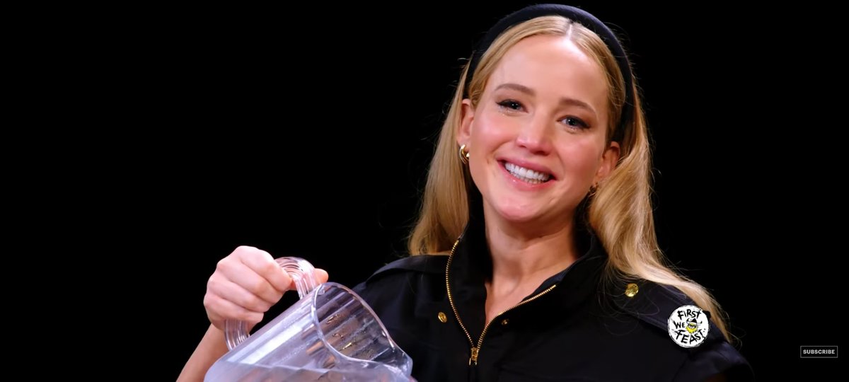 Jennifer Lawrence, Hot Ones programında acılı kanat yiyor 🍗🔥