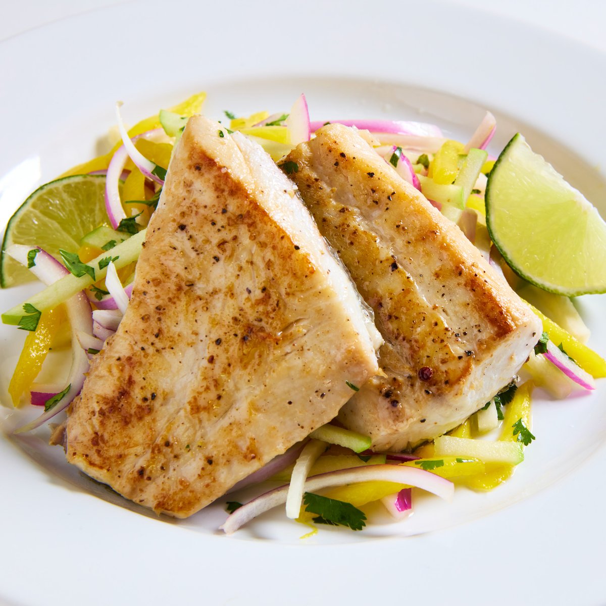 ForeverOceans's tweet photo. Some of the best chefs from around the globe have taken our kanpachi and created truly spectacular dishes that are being served from coast to coast. Check out how you can taste our delicious fish using the map.

🔗: https://t.co/hX9Tpt3CW2 https://t.co/YnLm7N1YBP