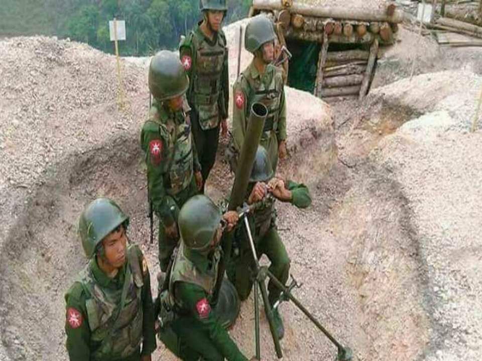 SAC troops shelled heavy weapons in 2 villages of Kyauktahar tsp, Bago division on 24th Jun, resulting in death of 4 residents and injuring of 2 children.  #2023Jun26Coup #HelpMyanmarIDPs #WhatsHappeningInMyanmar