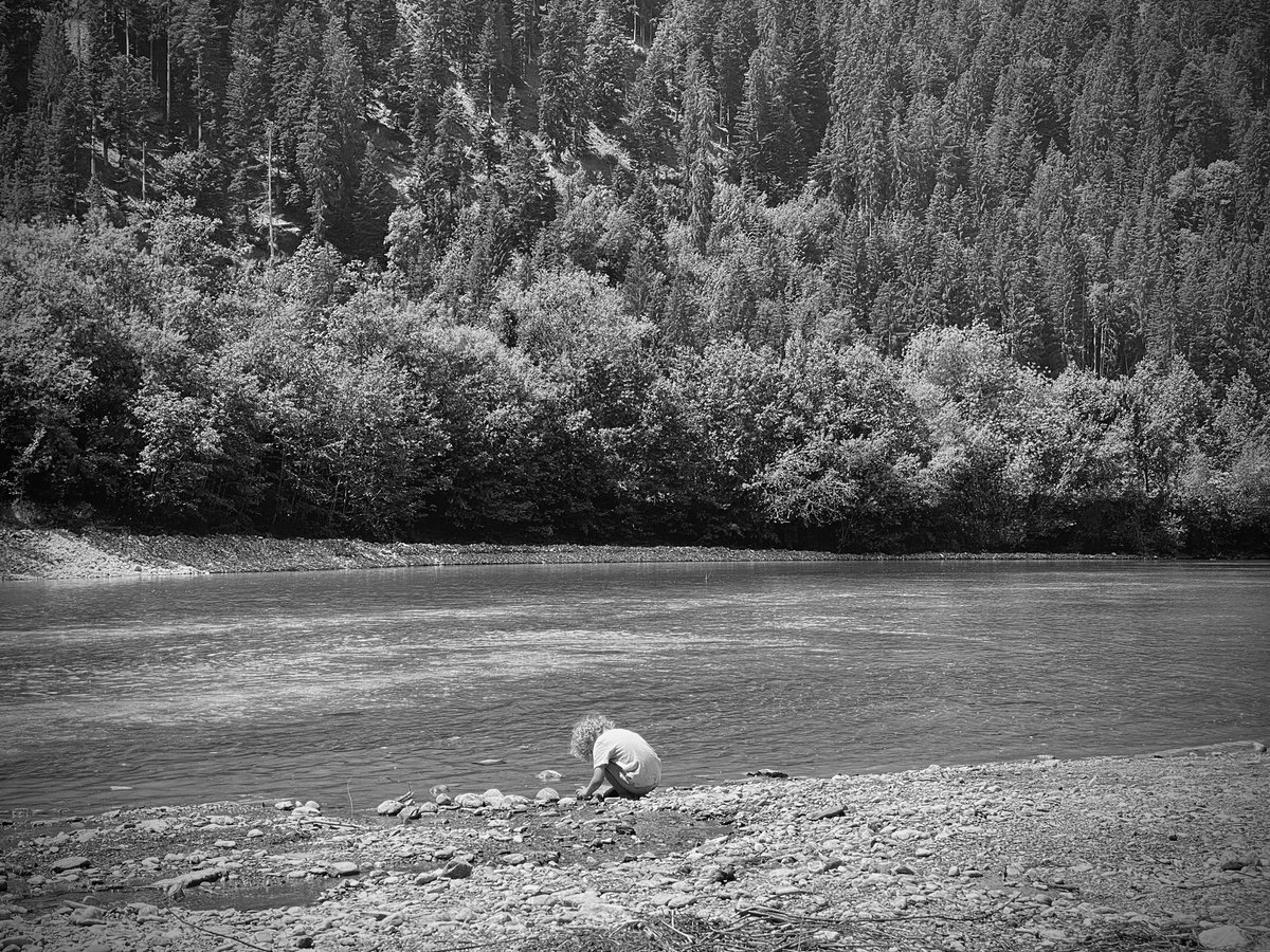 themullerfiles's tweet image. Adventures by the stream 👌🏽.

#adventures #adventuringwithkids #funoutside #monotonephotography #monochromemonday
