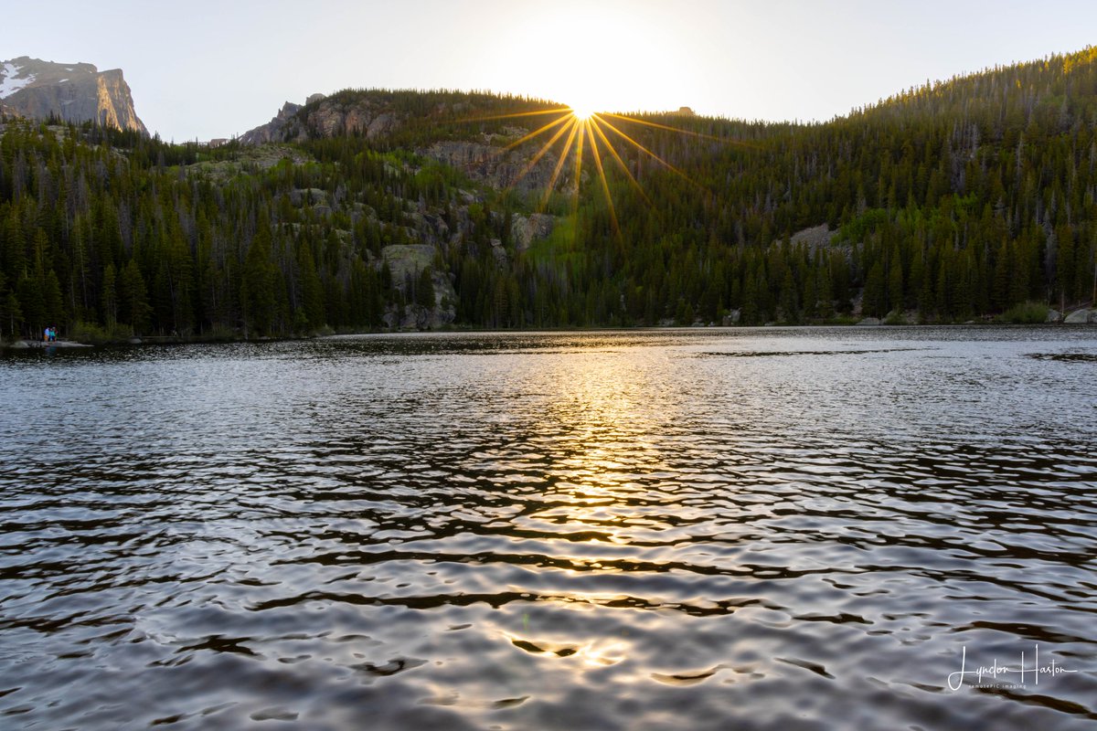 Sunset Over Bear Lake (Rocky Mountains National Park)
#sunset #sunstar #bearlake #lake #rockymountainnationalpark #colorado #Canon #R5 #reallyrightstuff