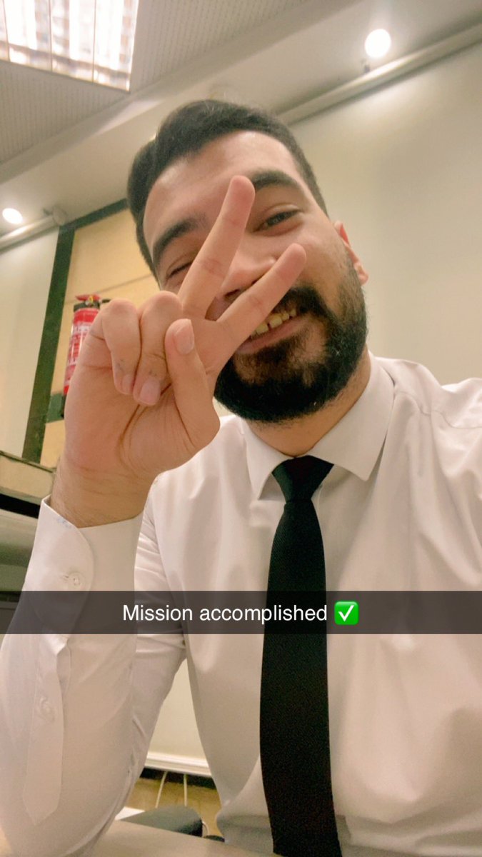 Aboslaaaa7's tweet photo. اجاااااازة يا بشريه ✅😂😂 https://t.co/1TnxpXuYKW