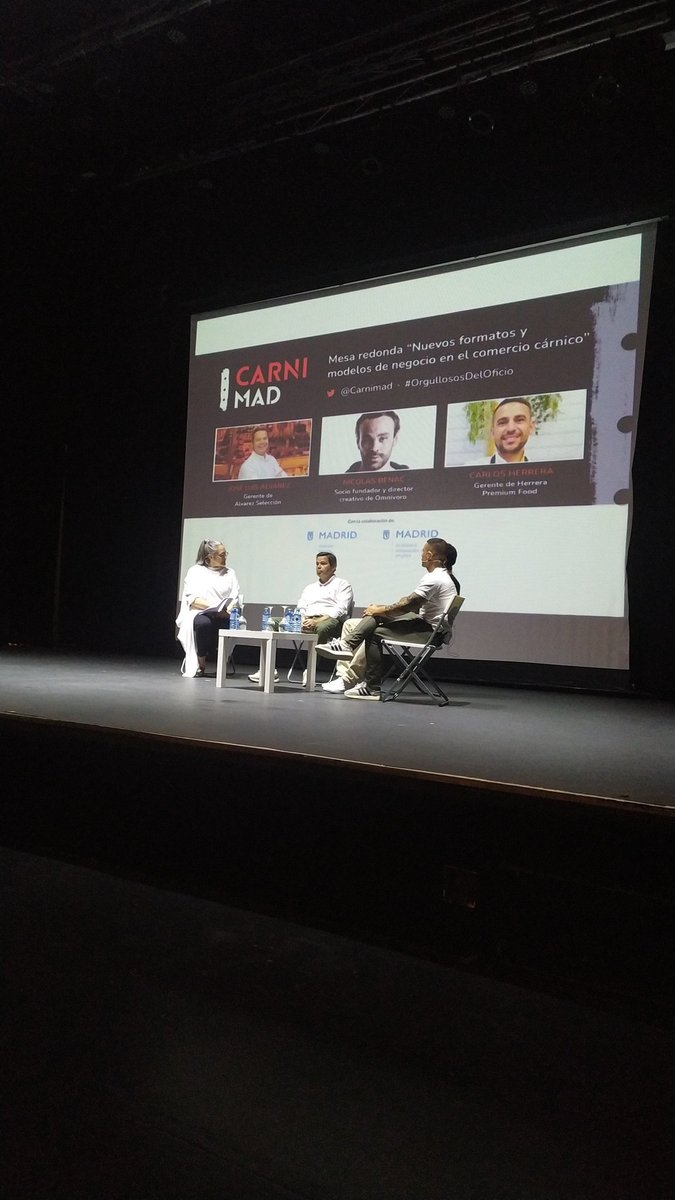 Comenzamos el II Encuentro del Comercio Cárnico de Madrid con la mesa redonda "Nuevos formatos y modelos de negocio en el comercio cárnico" ☺️🙌🏼 
#orgullososdeloficio