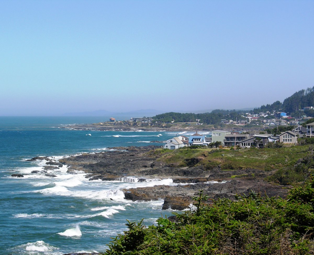 NOAADigCoast's tweet photo. We’re working with partners throughout the coastal zone to strengthen resilience before, during, and after disasters. https://t.co/O5r6LkoZeK #OceanMonthNOAA #30DaysOfOcean https://t.co/BWCaN4bXmB