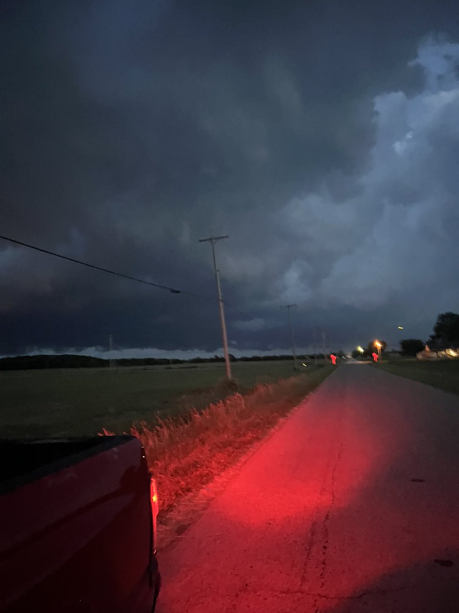 Storm Chaser Karson tweet media