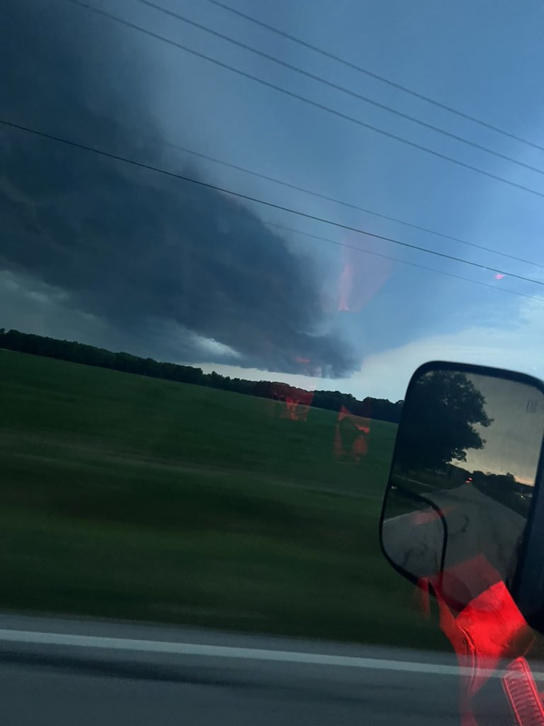 Storm Chaser Karson tweet media