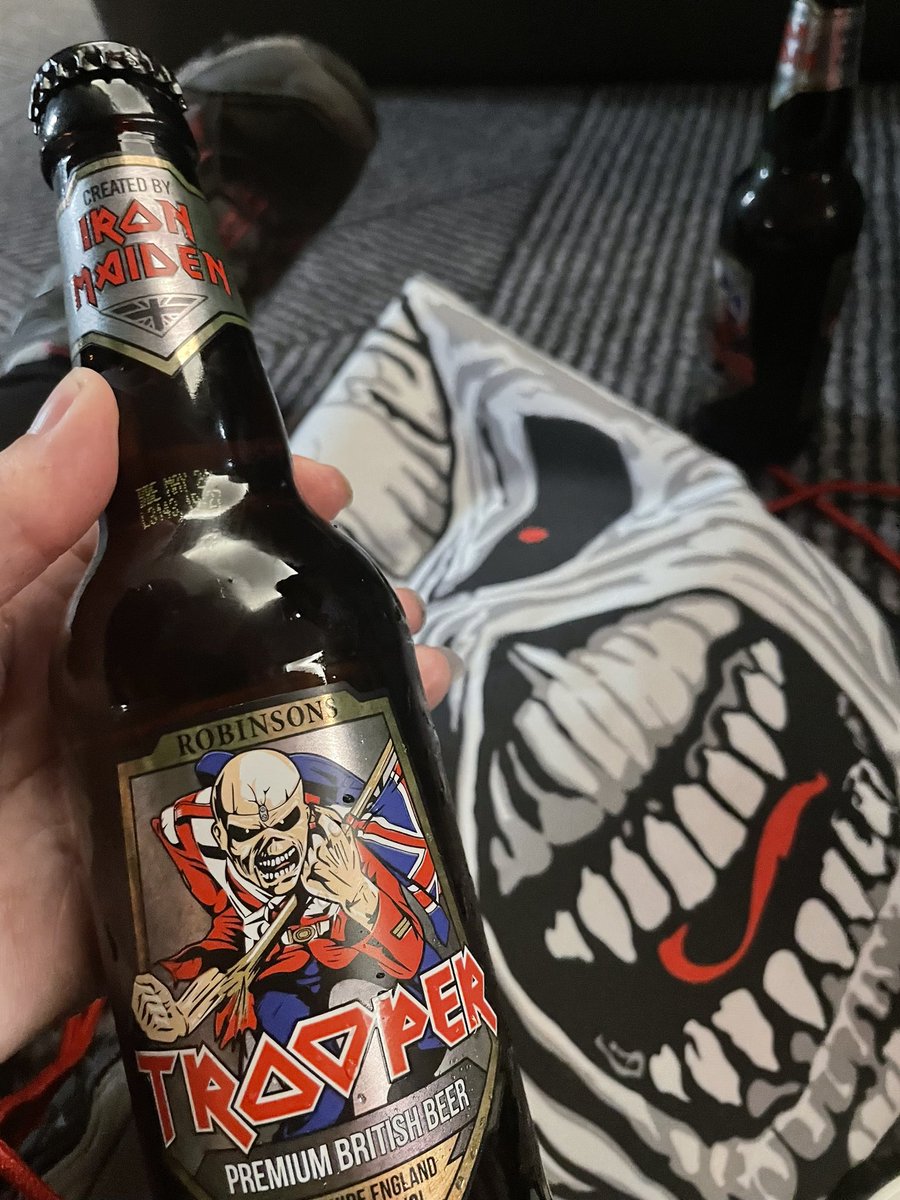 xcelticax's tweet photo. 50 isn't bad when you get to watch @IronMaiden kick off their UK tour #bucketlist #ironmaiden #troopervip #glasgowhydro #lovinglife https://t.co/5yOuYSVzp3