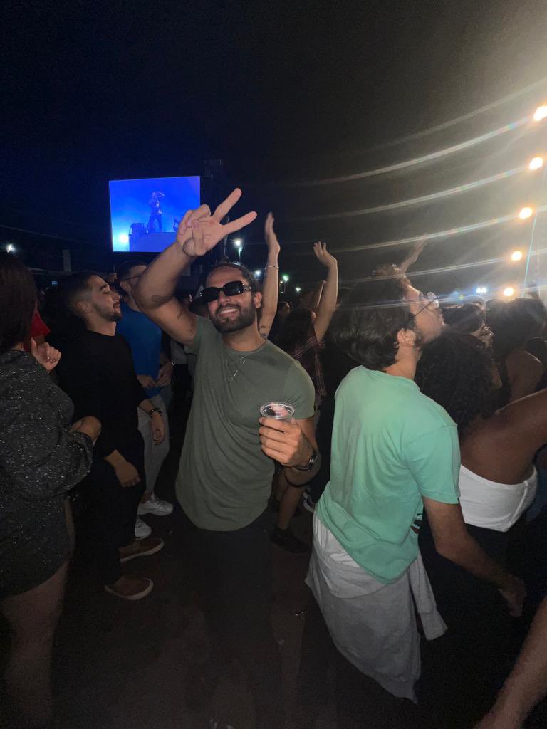 wadson_andrey's tweet photo. Eita que apocalíptico!!! Vai viver sua vida não pra tu ver … 😂😂 a gente segue tentando normalizar a vida pós festejos. Sanju, até ano 2024!! ❤️❤️🫶🏼🫶🏼
.
#Fy #ForYou #SaoJoao #SJDV https://t.co/x96kxD77R4