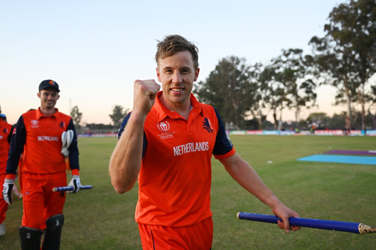 KNCBcricket's tweet image. Some pictures don't need captions.

What a day!

#ICCWorldCupQualifier
