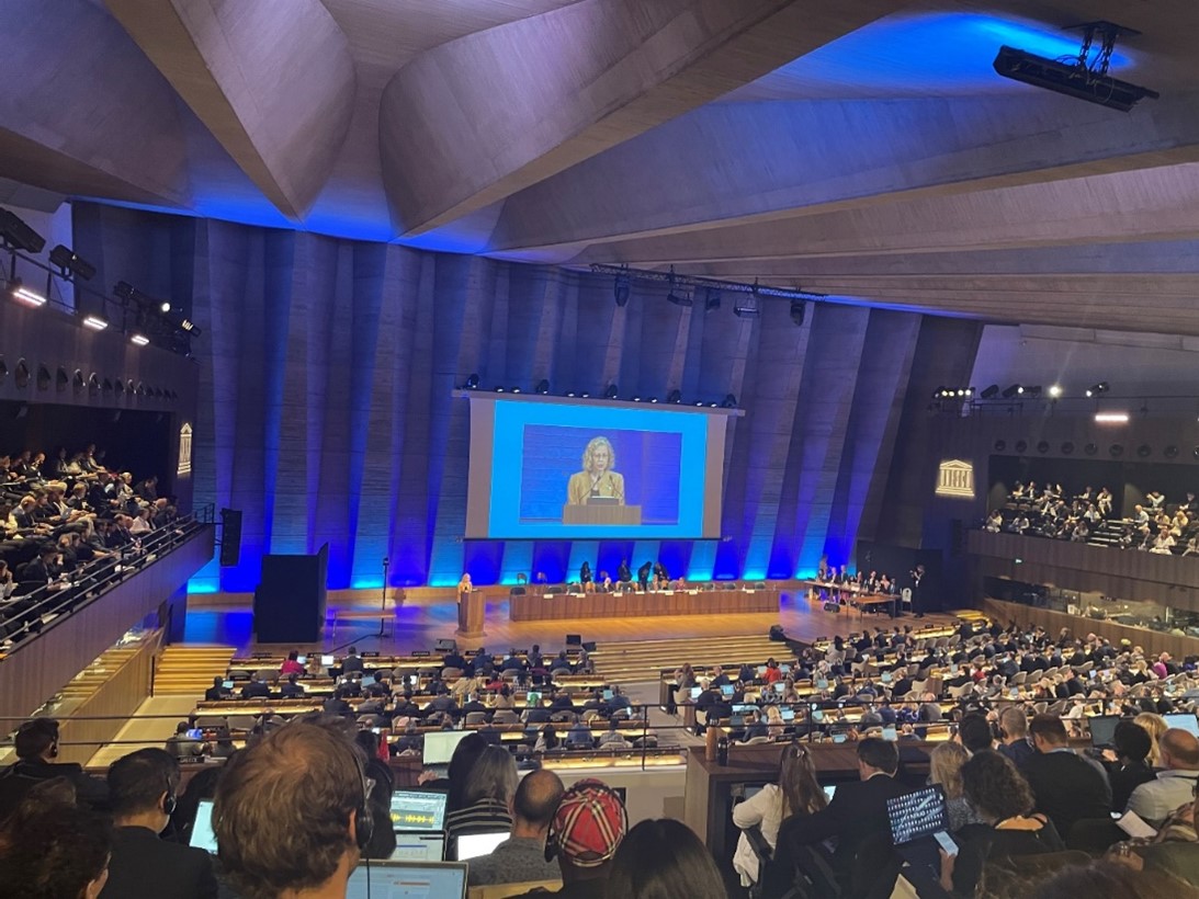 Plymouth Marine Lab (@plymouthmarine) on Twitter photo What happened at the #GlobalPlasticsTreaty meeting? What happens next?
Our Dr Samatha Garrard (<a href="/DrSamGarrard/">Samantha Garrard</a>) was there earlier this month, and tells us all in this guest blog: pml.ac.uk/News/What-happ… What happened at the #GlobalPlasticsTreaty meeting? What happens next?
Our Dr Samatha Garrard (<a href="/DrSamGarrard/">Samantha Garrard</a>) was there earlier this month, and tells us all in this guest blog: pml.ac.uk/News/What-happ…