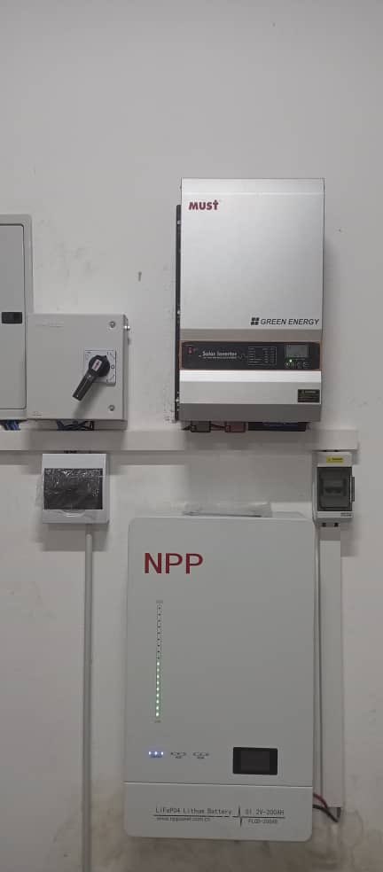 rhema_solutions's tweet photo. Our latest installation @ Spintex

12kW inverter 
9600Wh Lithium battery storage
5.2kW Solar Generation

Call/Text: +233 (0) 555-312-011 
Website: https://t.co/Pyw4TYdHGJ  
Email: sales@rhemaenginering.com  info@rhemaengineering.com

#solarenergy #residentialsolar https://t.co/ocui3E8zuX