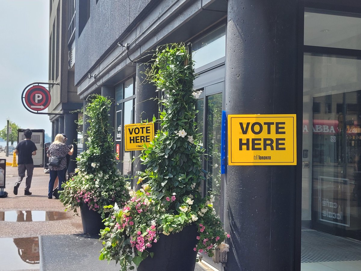 Today is election day, your final opportunity to vote in Toronto's by-election for mayor! Find out where to vote and more. Visit toronto.ca/myvote 
#TOVotes4Mayor #ByElection4Mayor23