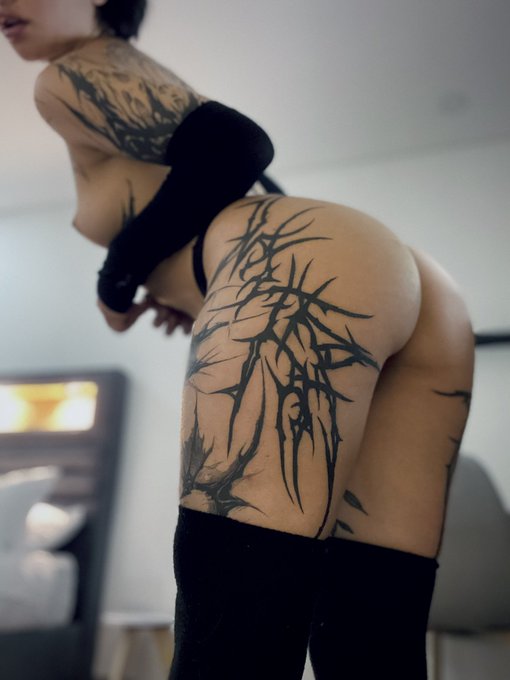 who&rsquo;s eating it https://t.co/yDsMap8pcE