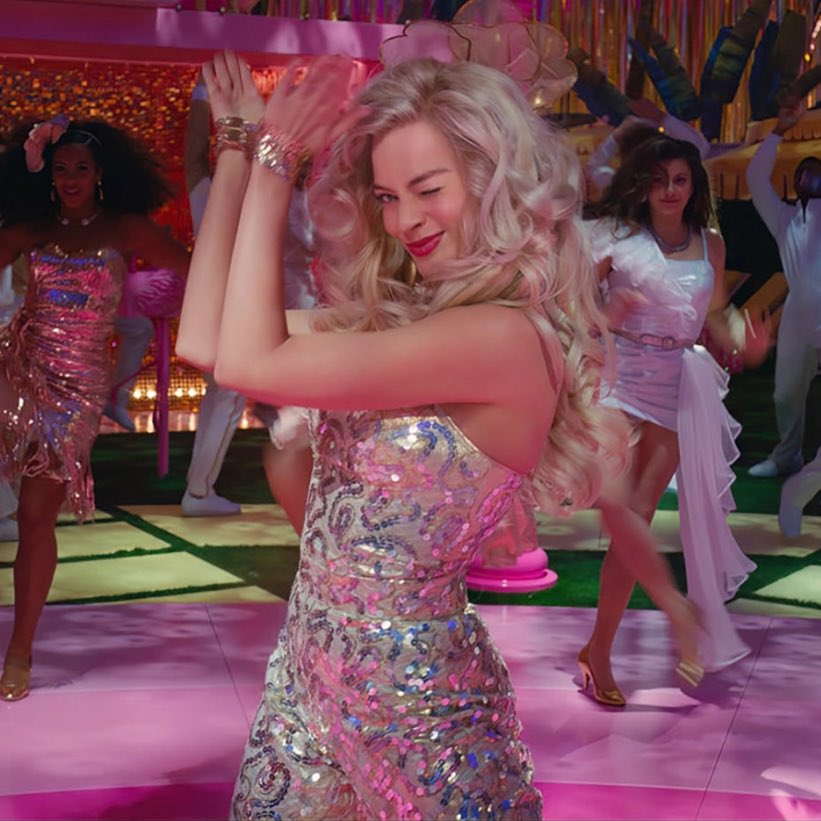 PopBase's tweet photo. Margot Robbie reveals her reaction when Greta Gerwig told her Nicki Minaj and Ice Spice would remix Aqua’s ‘Barbie Girl’ for the #Barbie movie:

“Nicki Minaj and Ice Spice. I was like, ‘Together? Are you joking?!’ I just knew immediately that all my girlfriends were going to lose their minds.”
