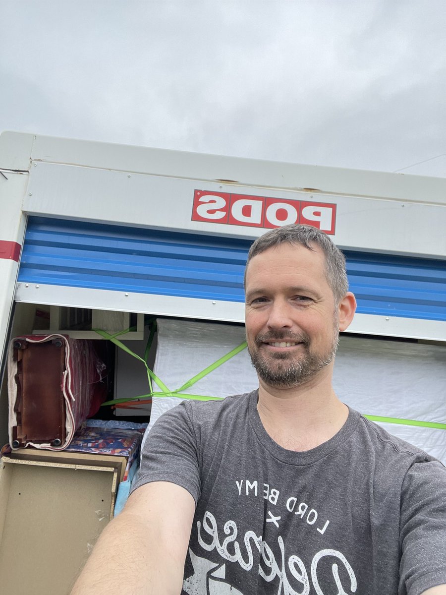 kurtarnold_kurt's tweet photo. Today I am a mover. #pastorslife https://t.co/9kFUDL2Ofn