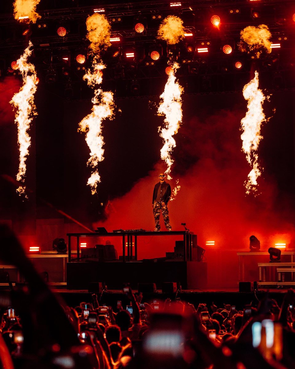 djsnake's tweet photo. Business Is Business https://t.co/iq0LtwgZUX