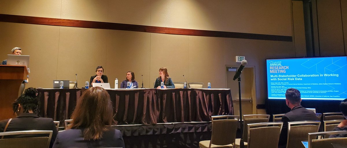 Hassanah2017's tweet photo. 'Multi Stakeholder Collaboration in Working with #SocialRiskData'
This session is like a 5 🌟 restaurant meal to me- #LearningFromtheExperts @AcademyHealth #ARM23 https://t.co/tWMIg900rA