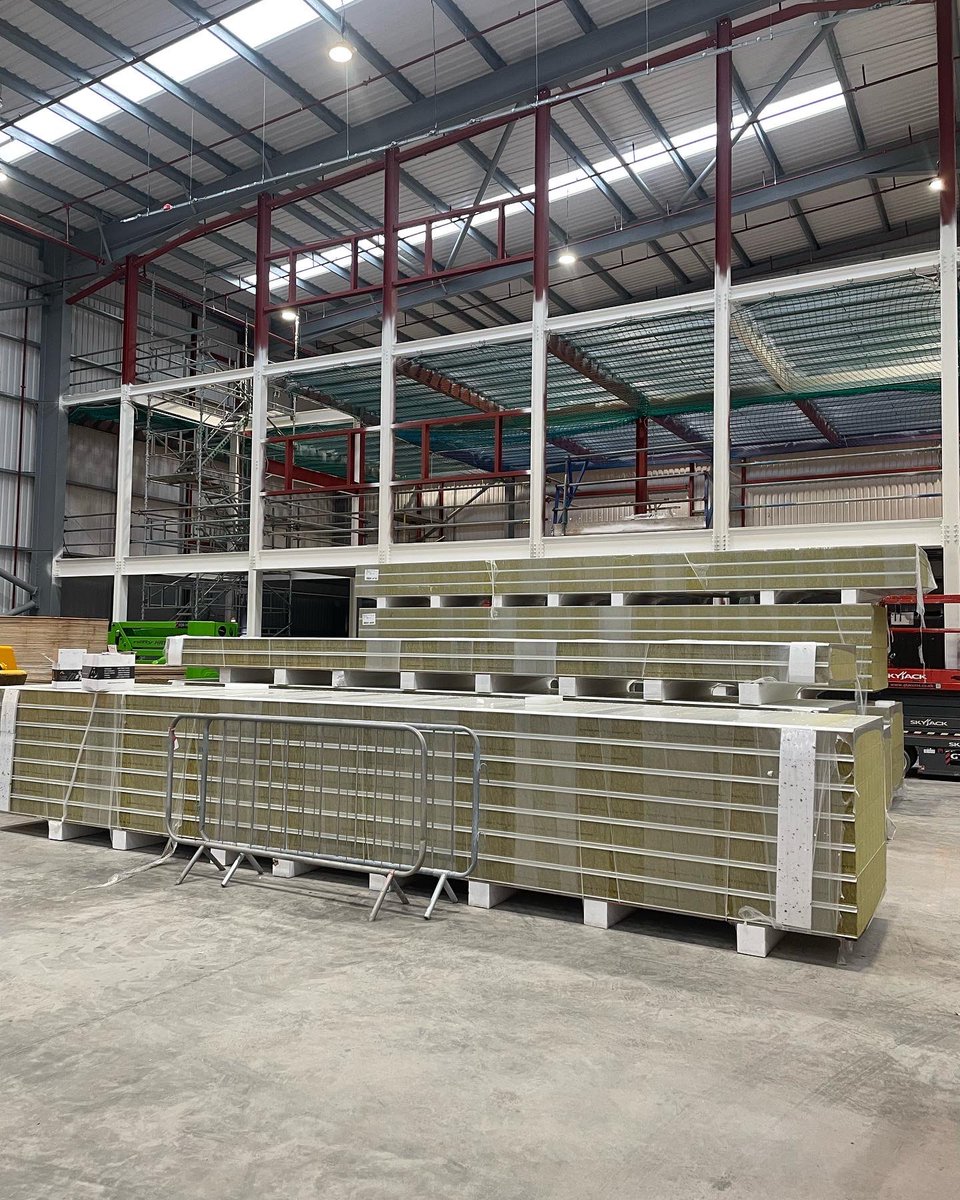 Dragon Cladding Ltd tweet media