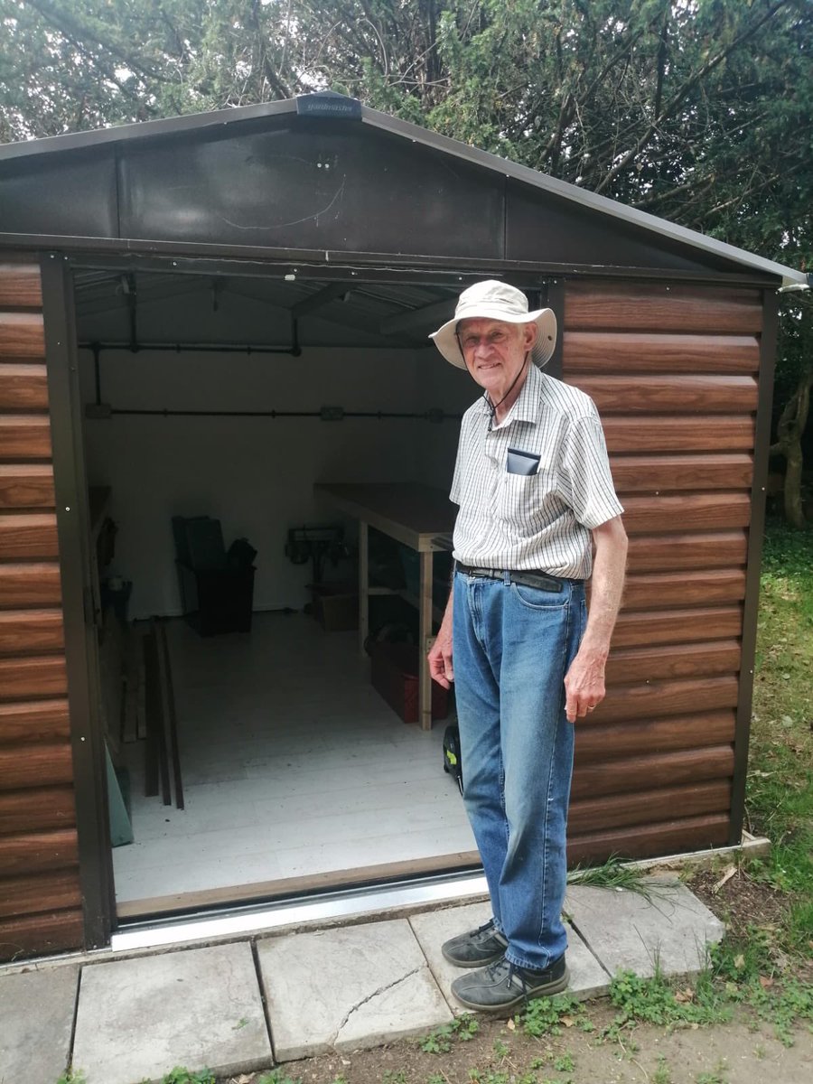 WARE: 

PCSO Donna had a great morning getting to know the team at Ware Men’s Shed. A community space for men to connect, converse and create. 

Meetings every Monday from 10am Cemetery Lodge, Watton Road. 

Keen to pass on their skill and support the community 💙

#yousaidwedid