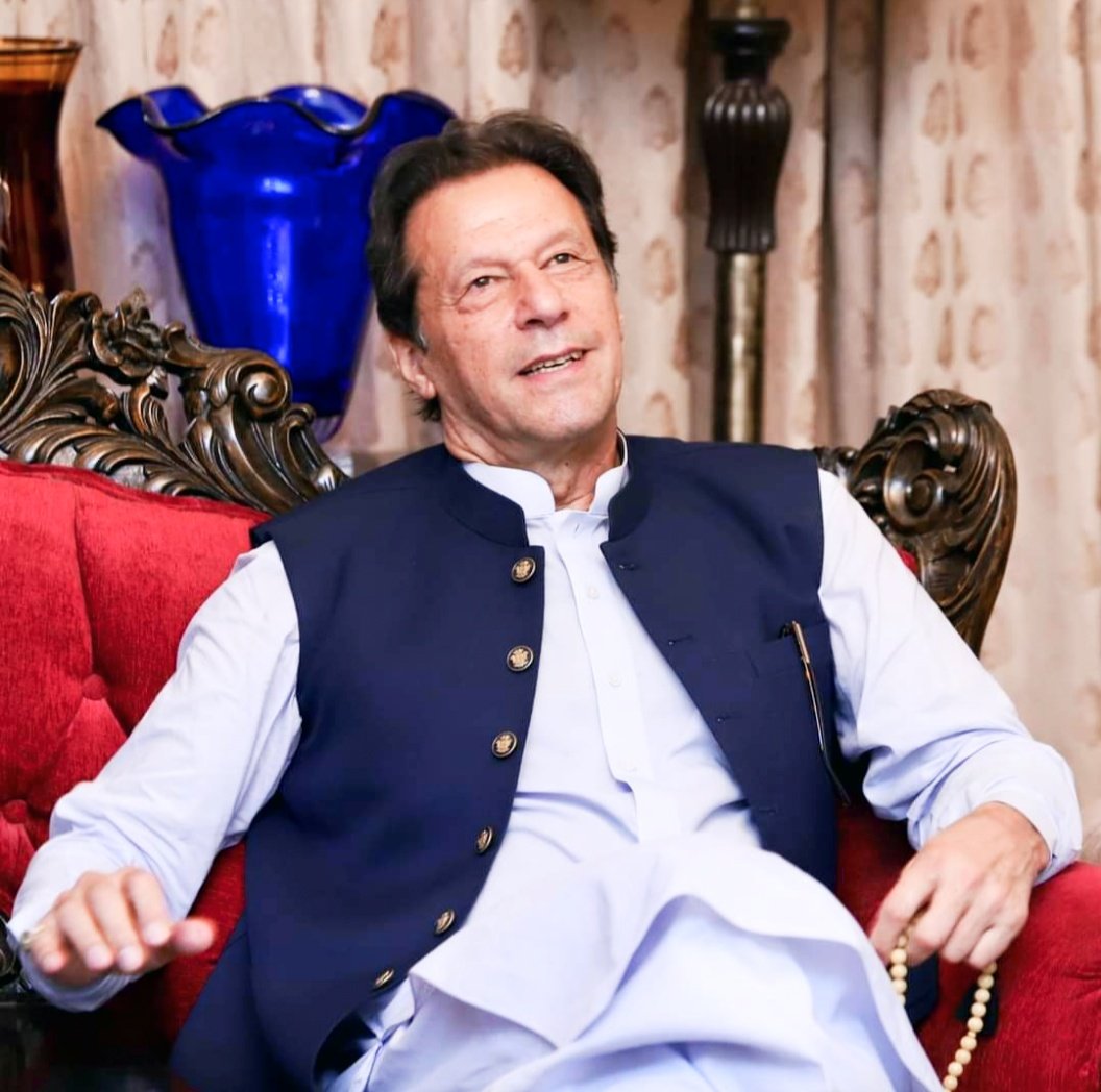 FatimaPTI_IK's tweet image. قوم صرف اپنے قائد عمران خان کی بات سنے گی ۔۔۔۔۔۔